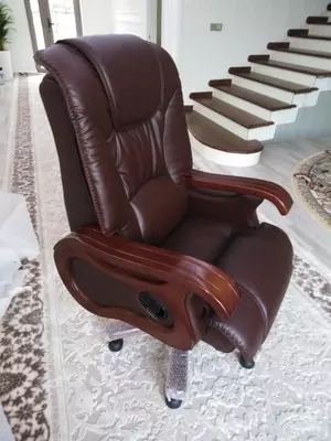 Ofis kreslosi modeli № 7 - 5 200 000 so'm / dona