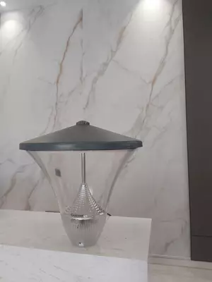 Park va ko'cha chiroqlarini qo'llab-quvvatlaydi