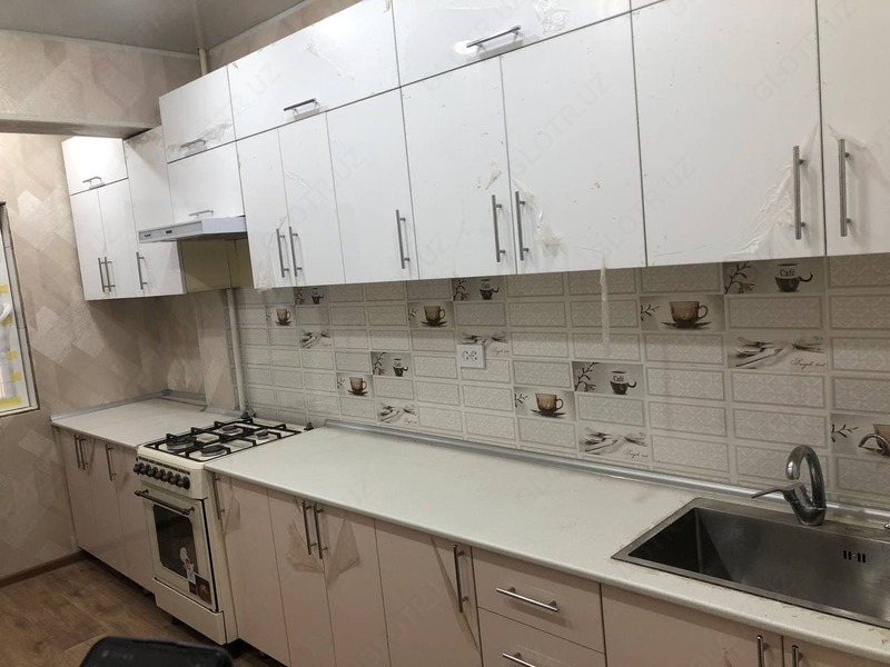 Кухонный гарнитур №1