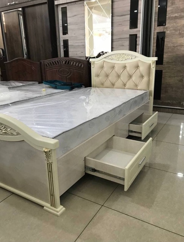 Кровать №23