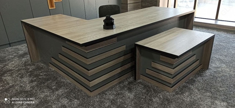 Офисный стол №2