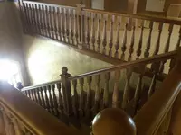 Yog'och zinapoya Art 007 - 700 000 so'mdan