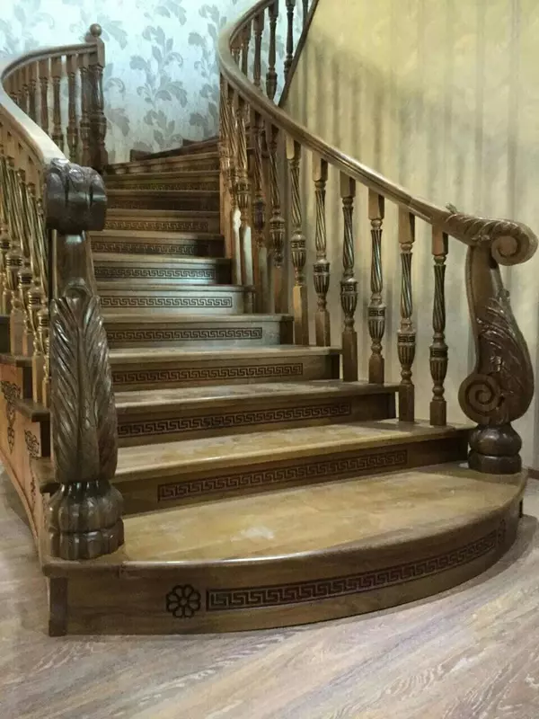 Yog'och zinapoya Art 025 - 700 000 so'mdan