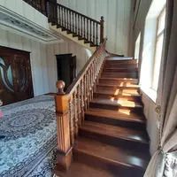 Yog'och zinapoya Art 036