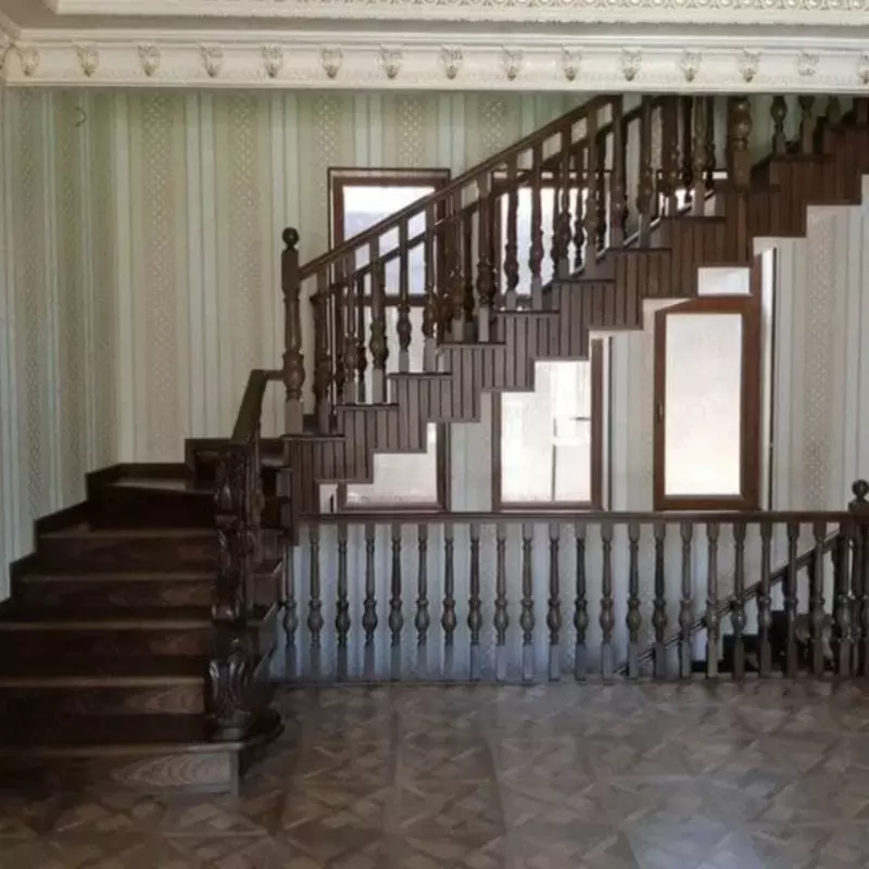 Yog'och zinapoya Art 046 - 750 000 so'mdan