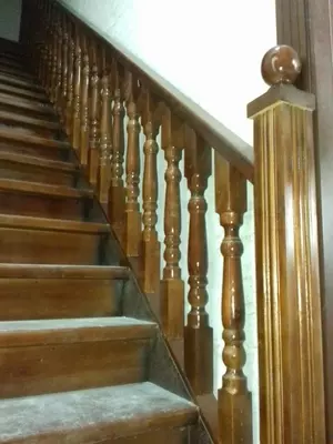 Деревянная лестница Арт 051 - от 700 000 сум / шт.