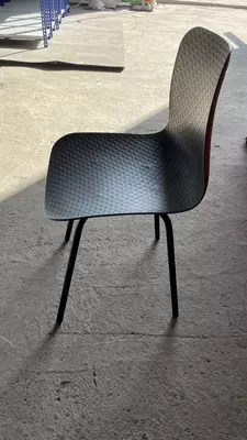 Стул - 550 000 сум / шт.