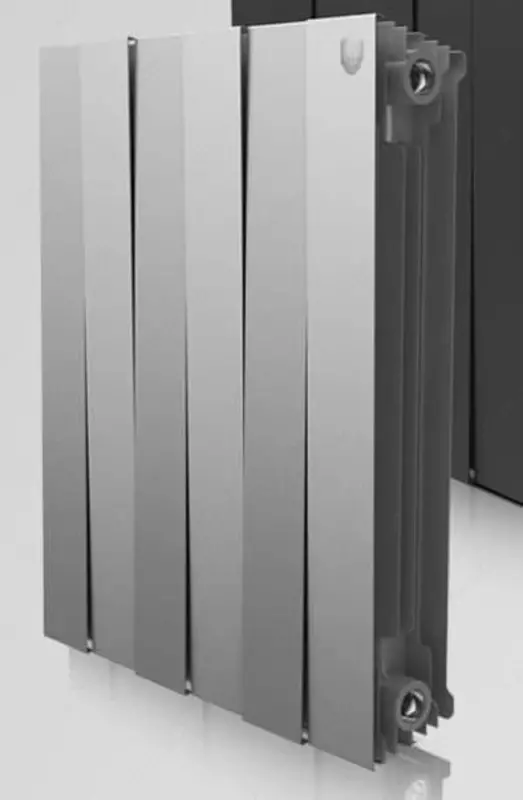 Bimetalik radiator " RoyalThermo Pianoforte "(Rossiya) kulrang