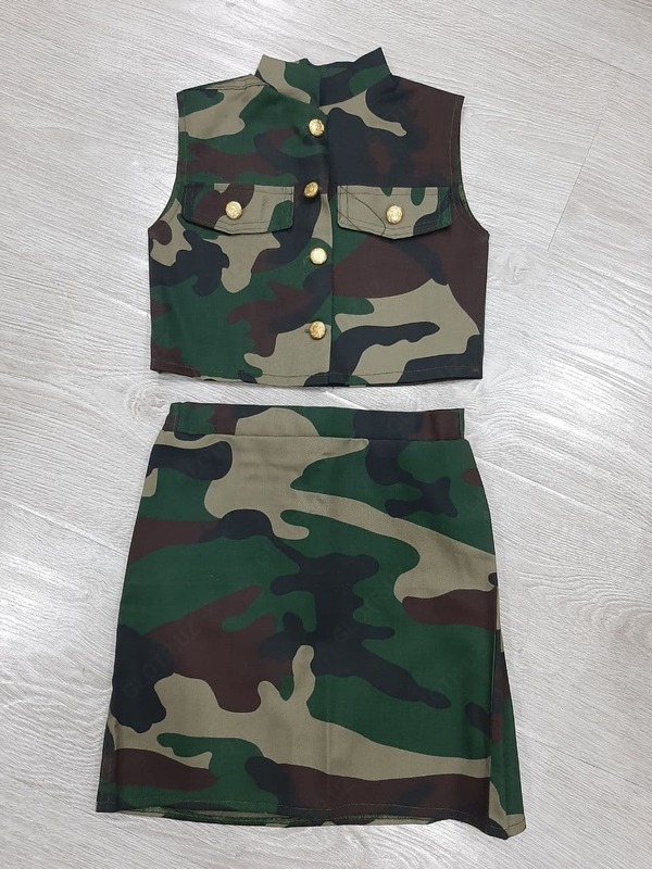 Dik devordan chiqib ketgan porno