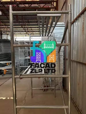 Мобильные раскладные строительные леса с поддонами и колесами