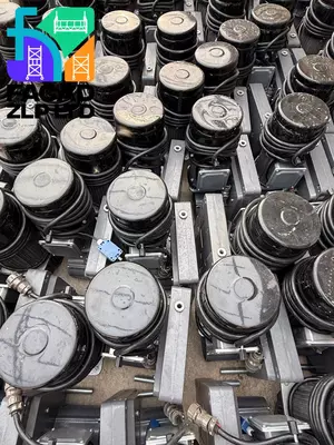 2 300 000 сум / шт Мотор (электрический) для обеспечения работы фасадной люльки ZLP-630