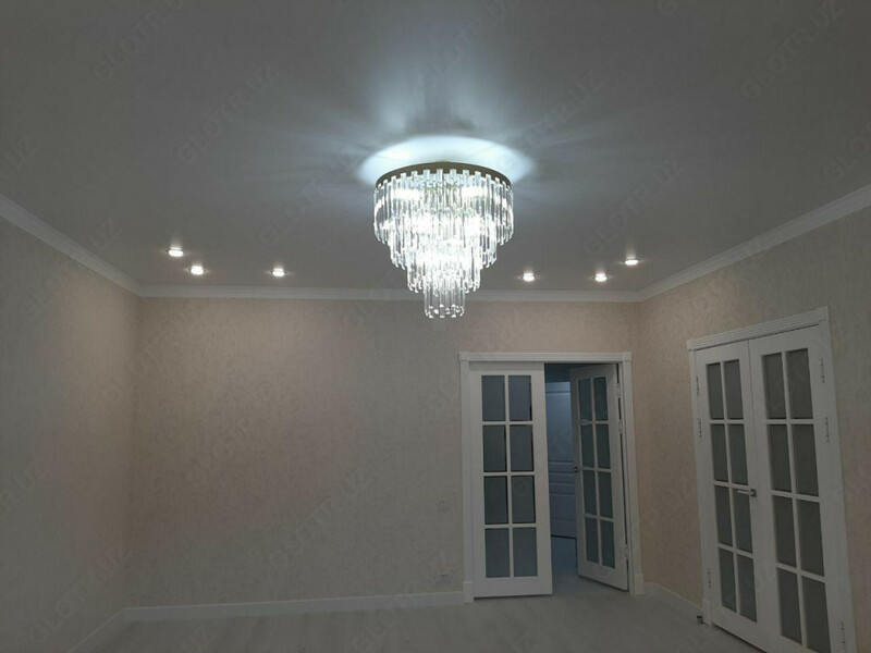 Натяжные потолки сатиновые.