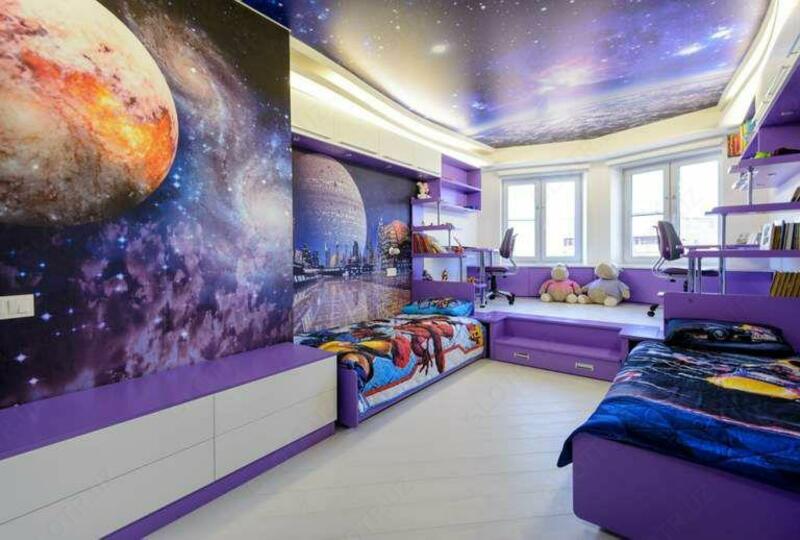 Натяжные потолки фотообоями.