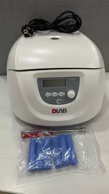 DM0412 Лабораторная центрифуга