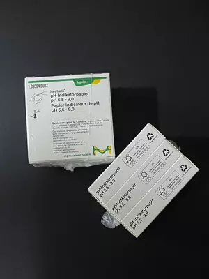 1.09564.0003 pH-indikator qog‘ozi pH 5,5–9,0 Neutralit