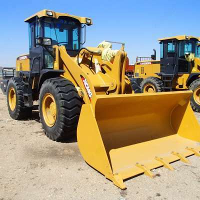 Автотранспортные услуги (Аренда Экскаватора XMG-130 1.7 м3) - Цена по запросу