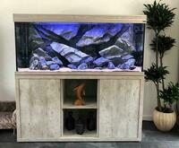 MDF bilan akvarium 250 litr uchun 100 sm uzunlikdagi 140 sm balandlikka ega