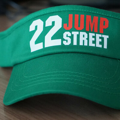 Брендирование головных уборов