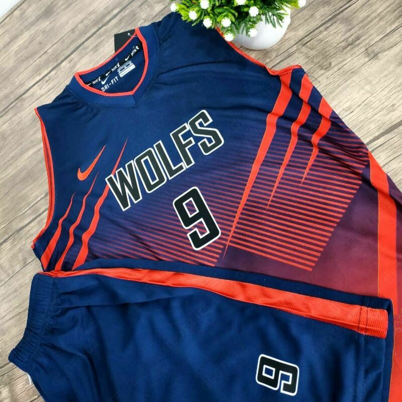 Нанесение логотипа на спортивной форме