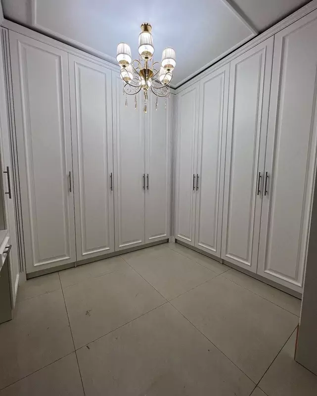 Гардеробный шкаф (1)