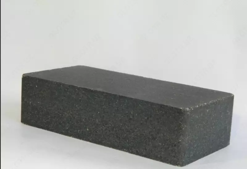 Qora g‘isht - {0} so'mdan