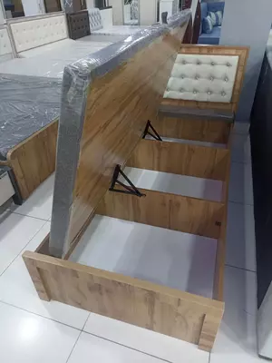 Кровать с механизмом сундук