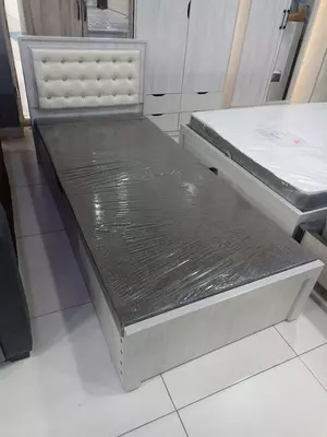 Кровать с механизмом сундук