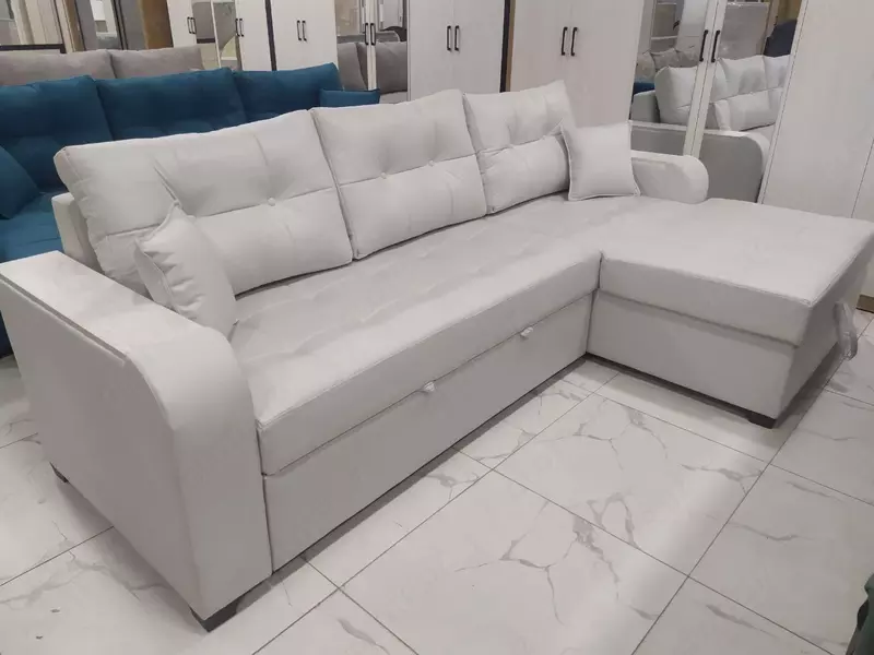 Угловой раскладной диван №83