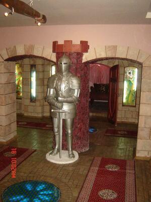 Скульптура рыцаря