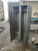 Металлический шкаф для раздевалки под заказ