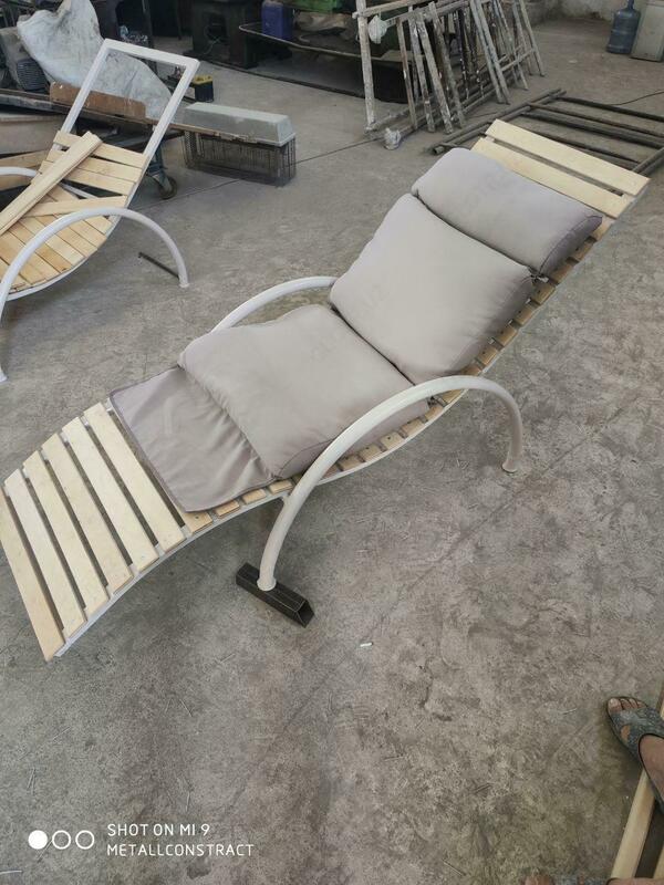 narx so'rov asosida Yotoq yonidagi monitor stendi