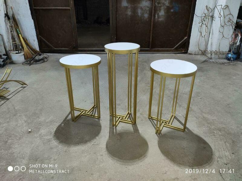 Металлические столики - по запросу