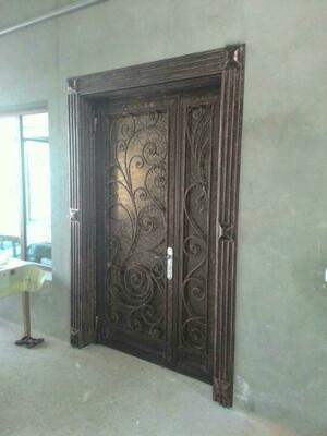 Дверь металлическая №4 - Цена по запросу