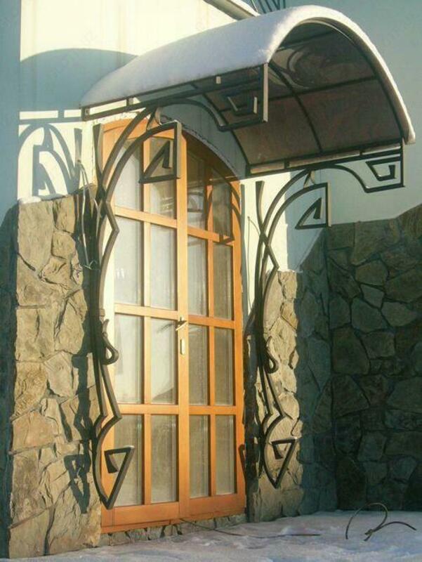 Козырек металлический