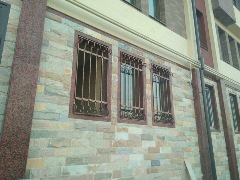 Решетка металлическая №6