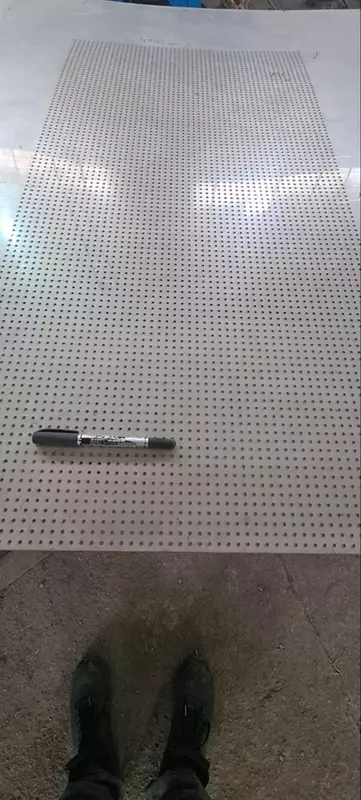 рубка и гибка металлических листов.