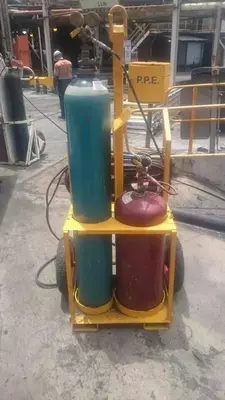 Тележка для газосварочного оборудования - Цена по запросу