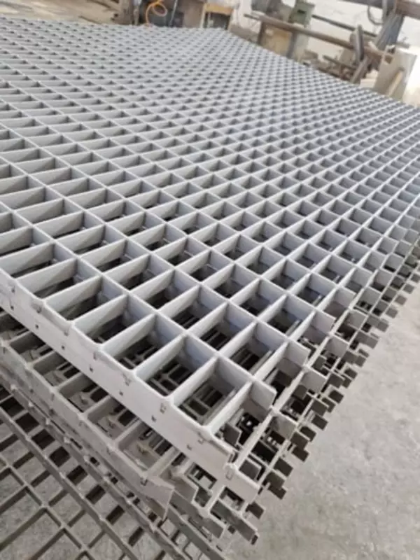 Решетчатый настил для пола (30 х 60 мм)