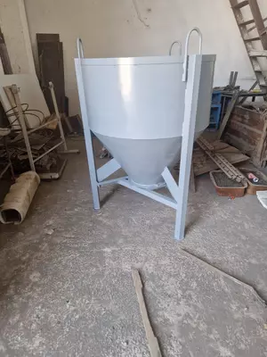 Бадья "рюмка" для бетона 0