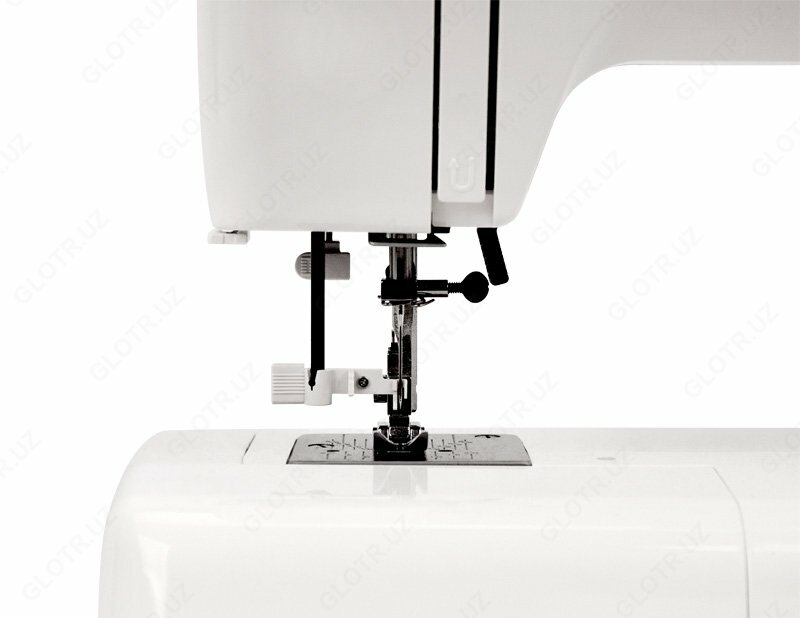 Швейная машина Janome HS1515
