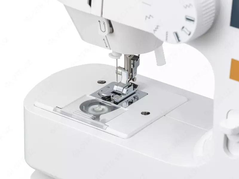  Elfort Asia - Швейная машина CHAYKA Comfort Stitch 11