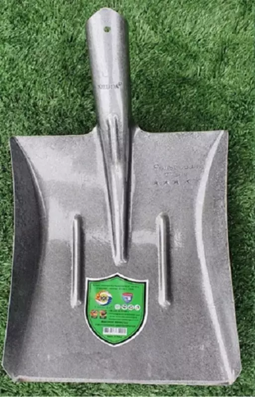 Лопата совковая Universal