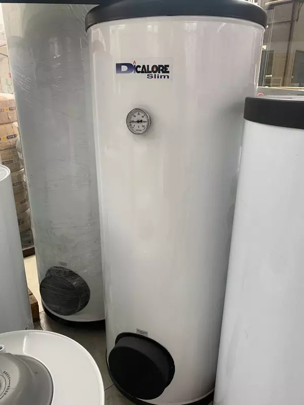 Boyler Slim kosvenniy 500L DICALORE