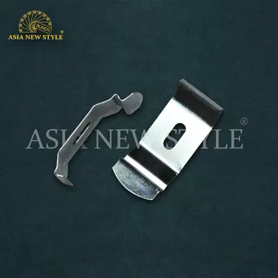 Клипса для крепления карниза вертикальная