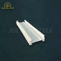 Plastik quvurli korniş - 9 200 so'm