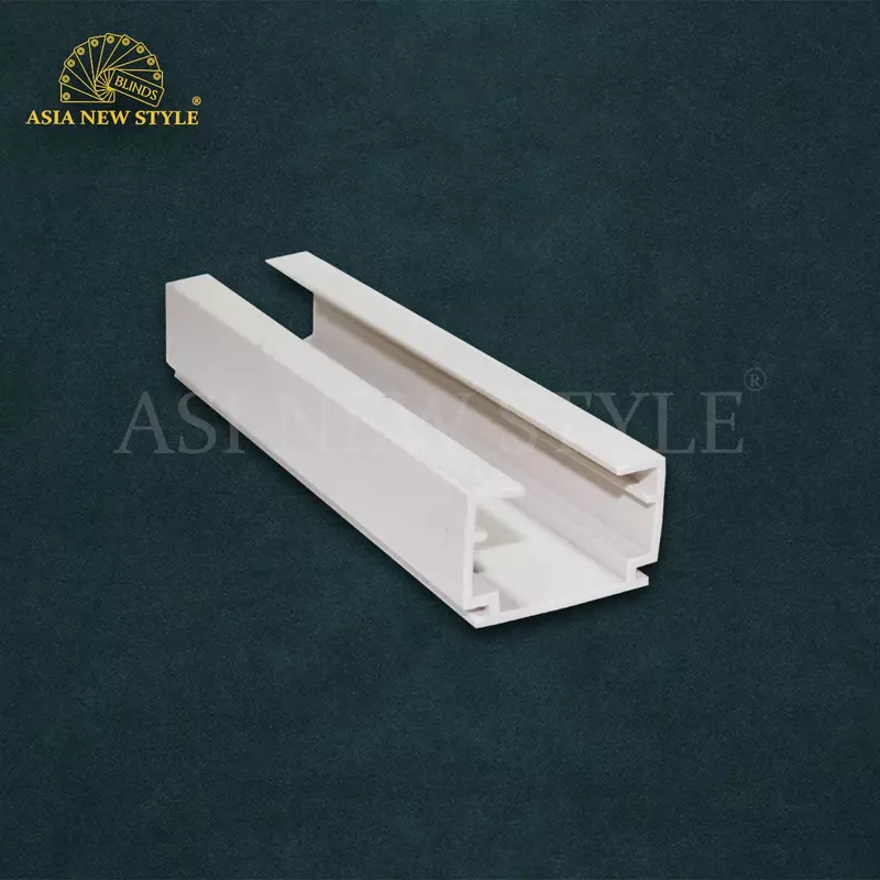 Plastik quvurli korniş