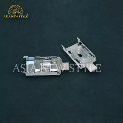 Kornişni mahkamlash uchun klip