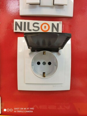 Розетка с крышкой Nilson - 20 500 сум / шт.