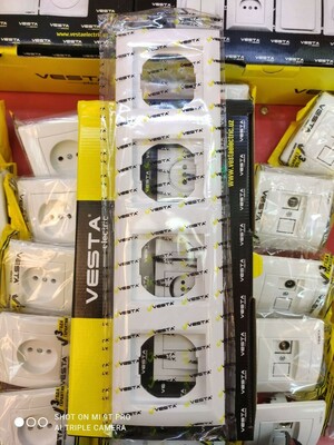 Рамка для розеток (4) Carmen