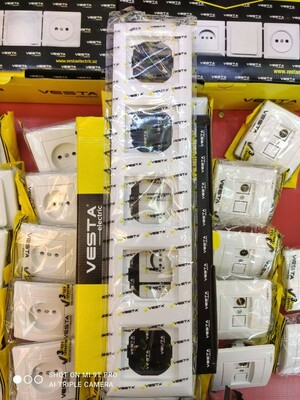 Soket ramkasi (5) Karmen - 22 300 so'm / dona